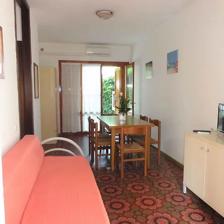 In 35837 Apartman